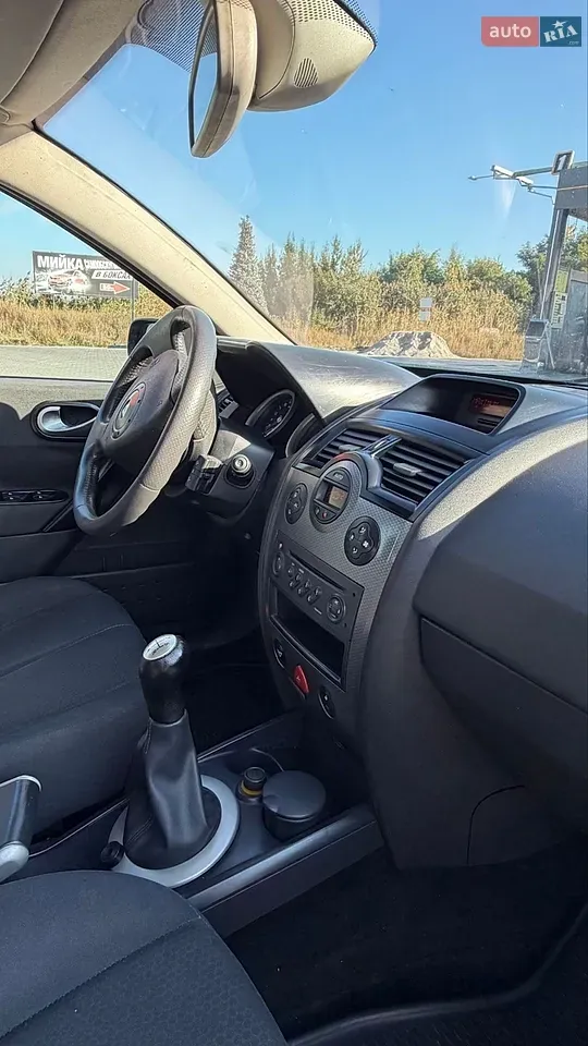 Renault Megane 2004 photo 5