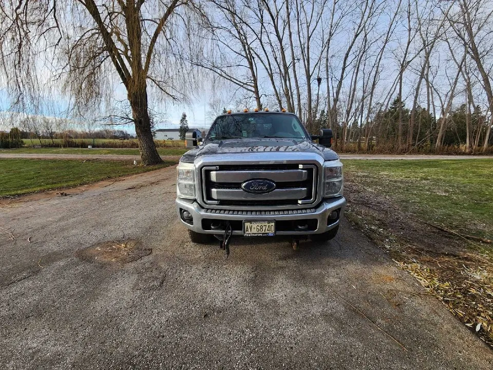 Ford F250 2015 photo 2