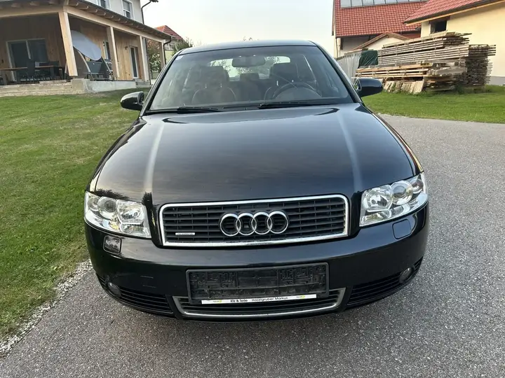 Audi A4 Allroad 2004 photo 2