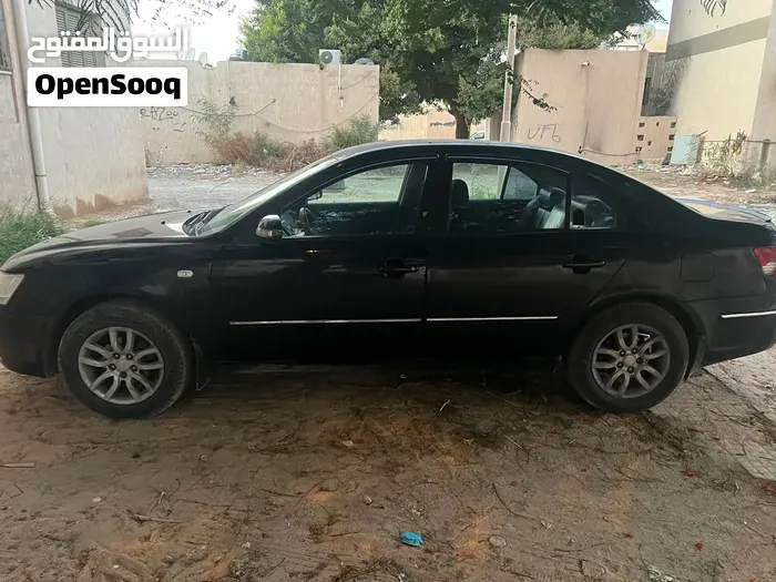 Hyundai Sonata 2009 photo 2
