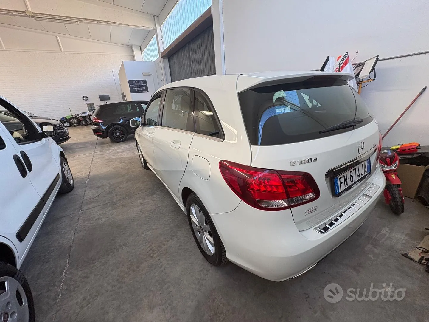 Mercedes-Benz A 180 2018 photo 3