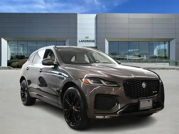 Jaguar F-Pace 2023 photo 2
