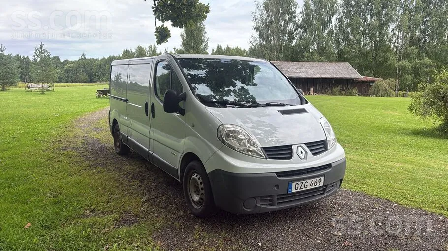 Renault Trafic 2008 photo 2