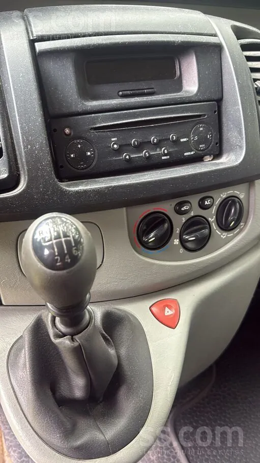Renault Trafic 2008 photo 5