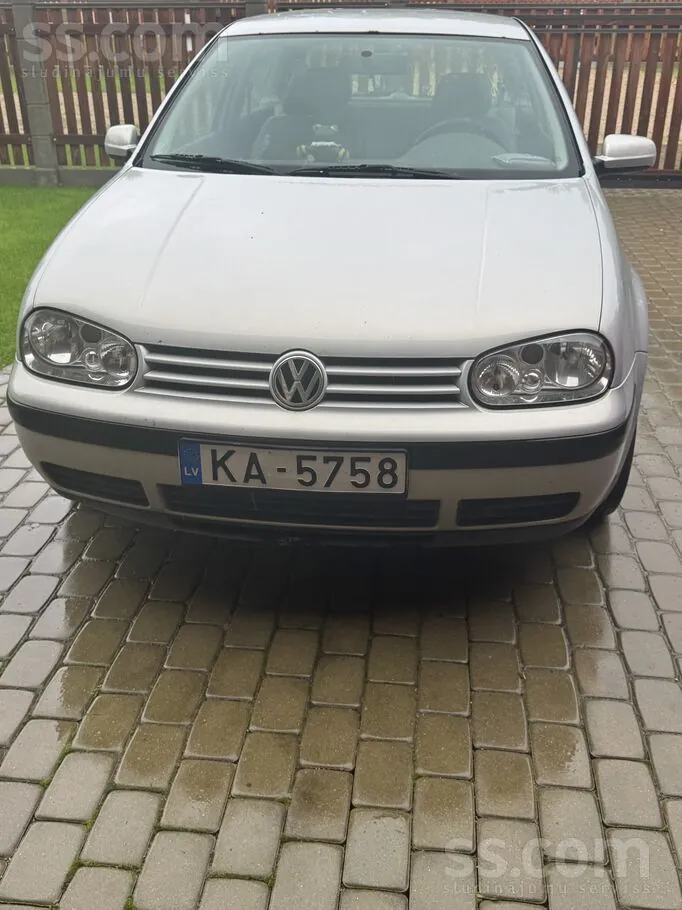 Volkswagen Golf 4