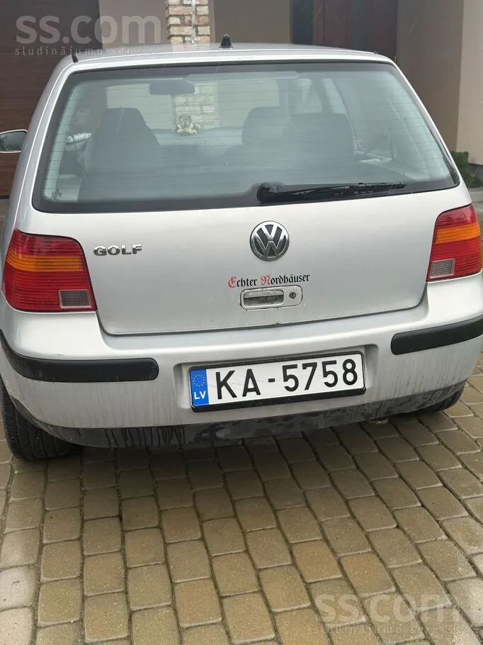 Volkswagen Golf 4 1999 photo 2