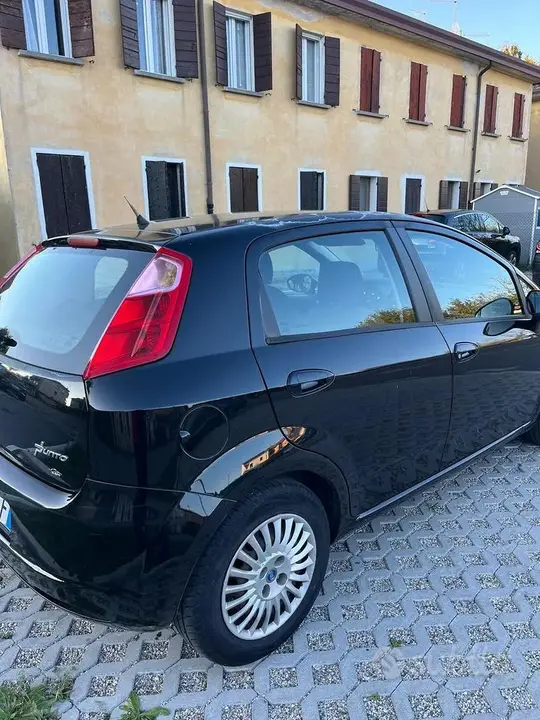 Fiat Grande Punto 2007 photo 5