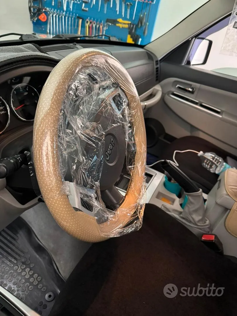 Jeep Cherokee 2009 photo 5