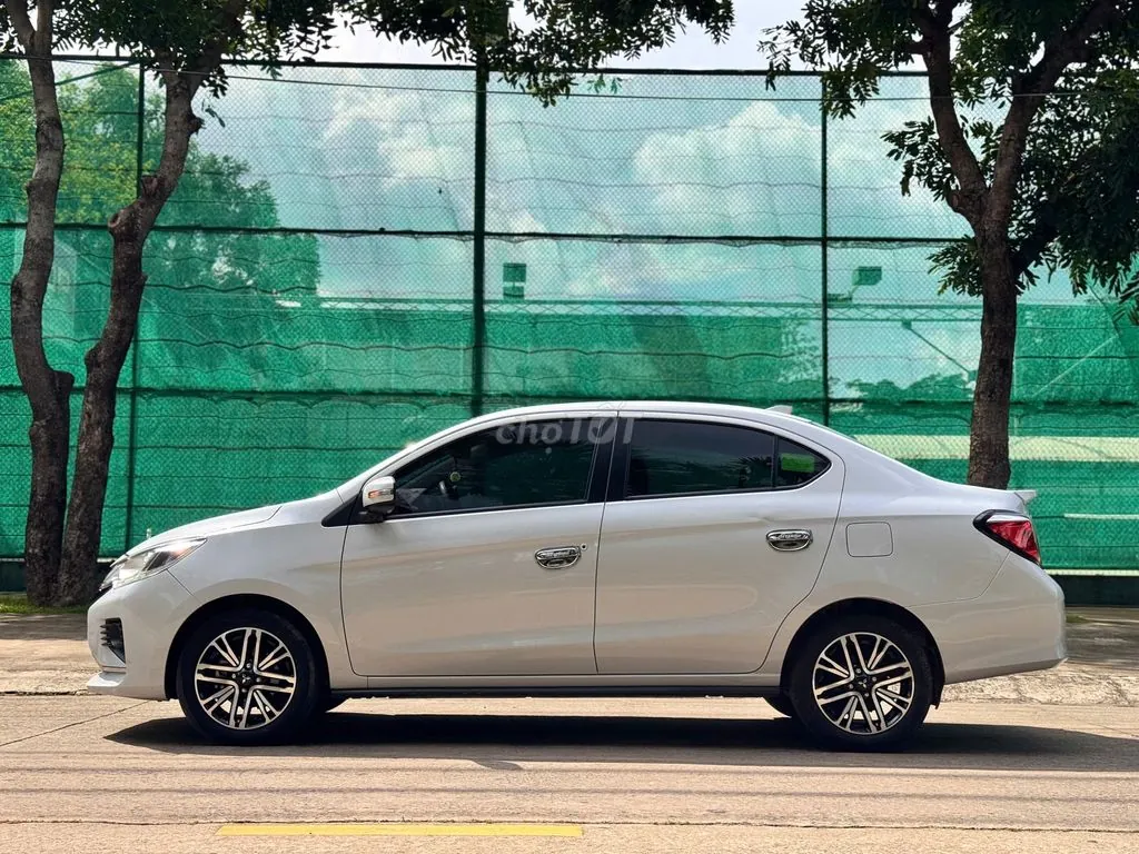 Mitsubishi Attrage 2023 photo 4