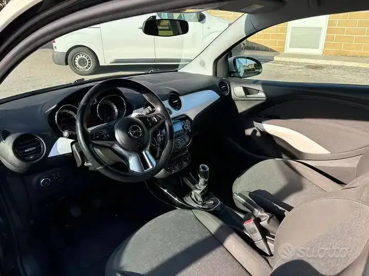 Opel Adam 2017 photo 4