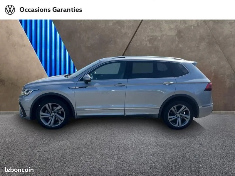 Volkswagen Tiguan Allspace 2022 photo 2