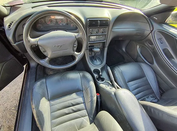Ford Mustang 1999 photo 2