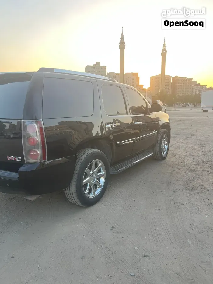 GMC Yukon 2008 photo 4