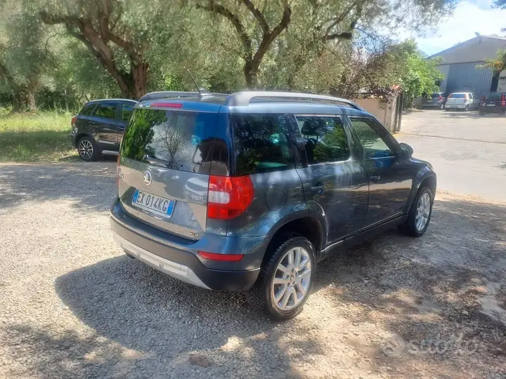 Skoda Yeti 2015 photo 5