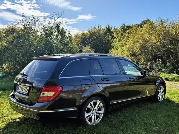 Mercedes-Benz C180