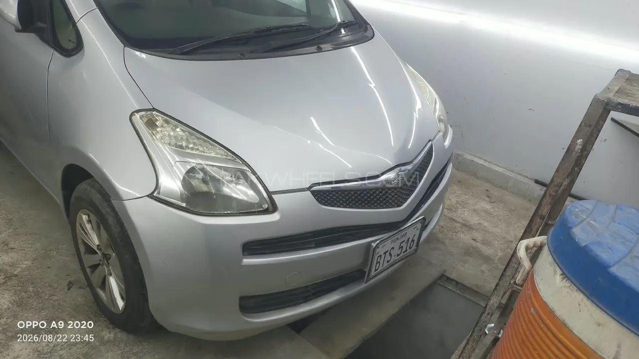 Toyota Ractis