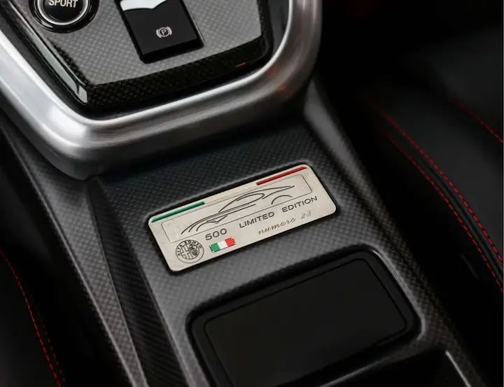 Alfa Romeo 8C Competizione 2008 photo 5