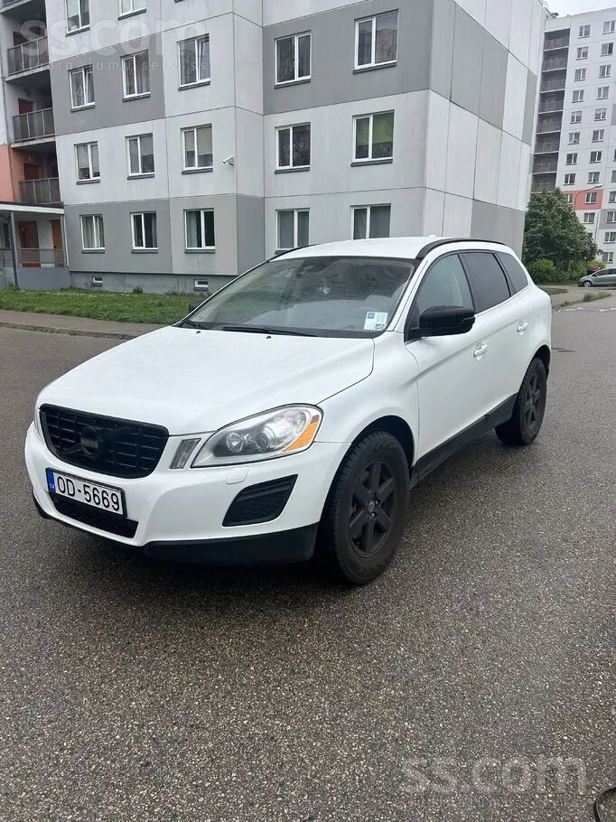 Volvo Xc 60 2013 photo 2