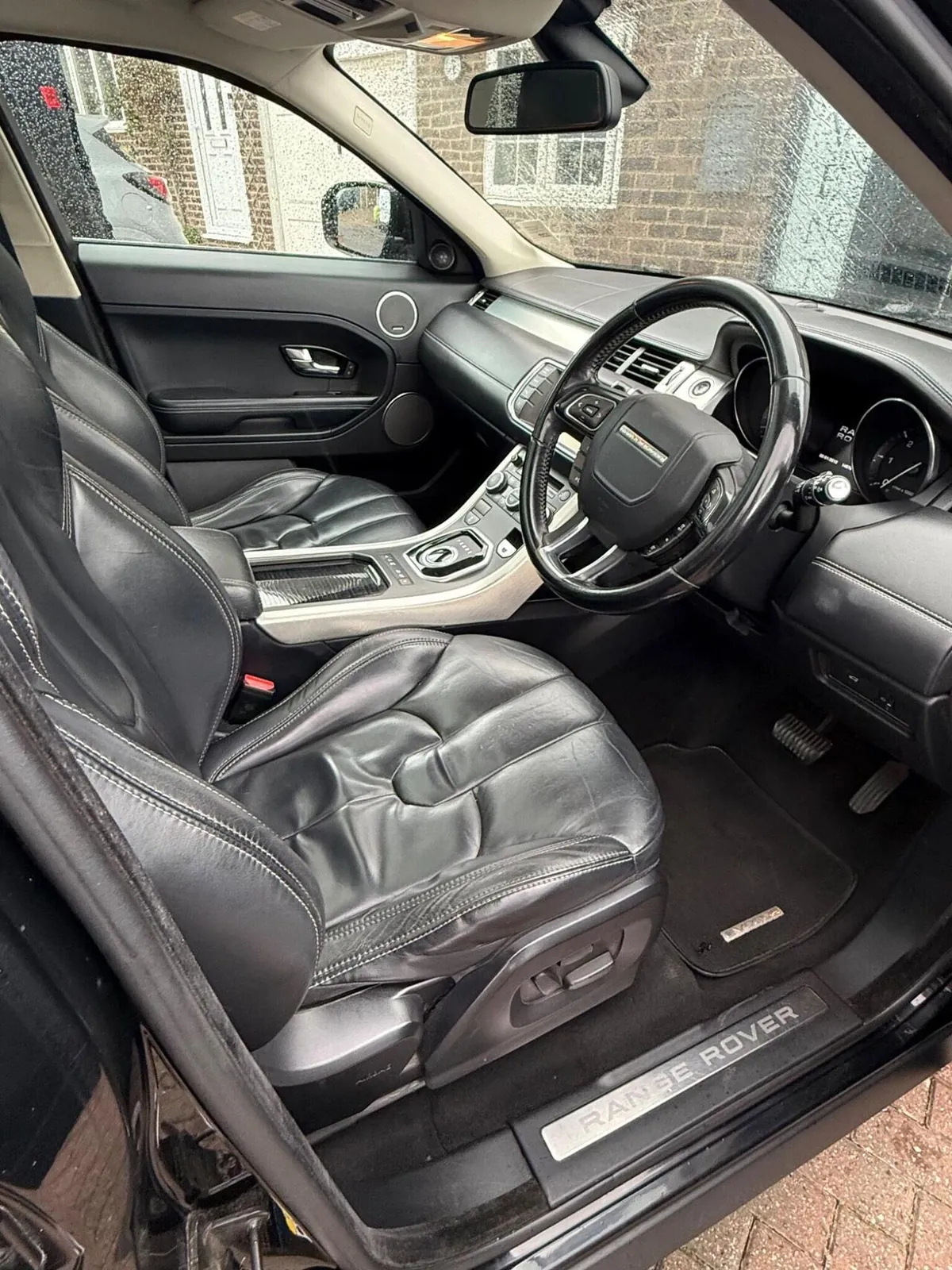 Land Rover Range Rover Evoque 2013 photo 4