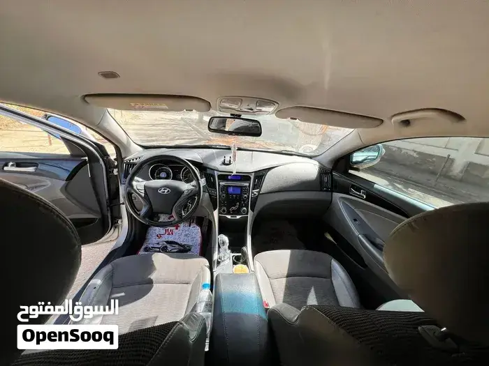 Hyundai I20 2013 photo 2