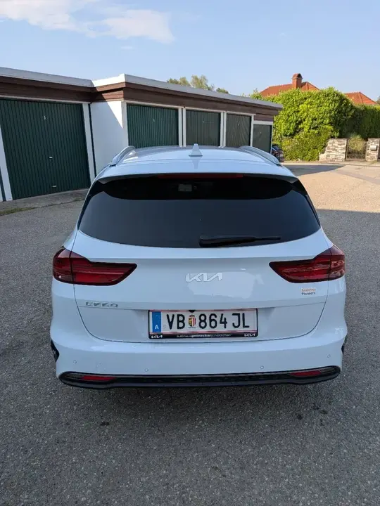 Kia Ceed 2023 photo 3