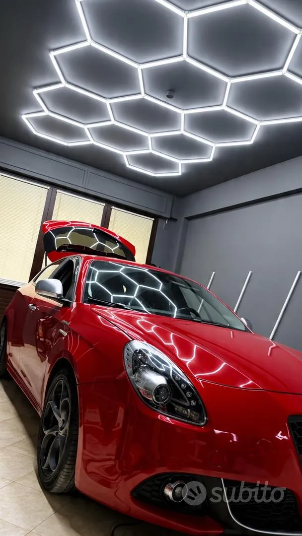 Alfa Romeo Giulietta 2011 photo 4