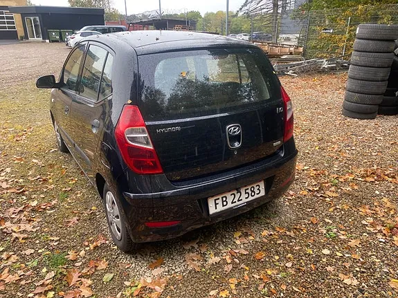 Hyundai I10 2011 photo 2