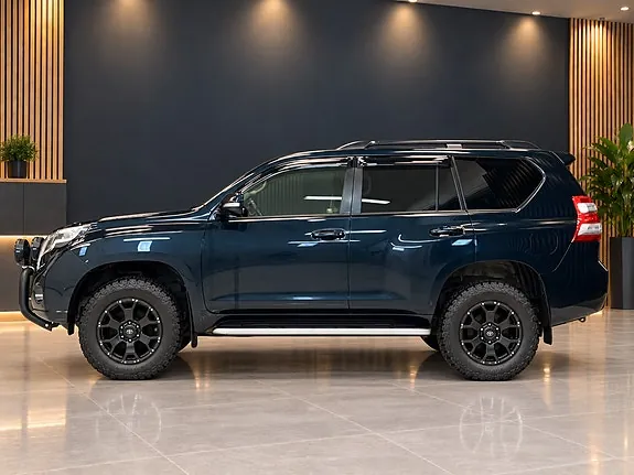 Toyota Land Cruiser 2016 photo 2