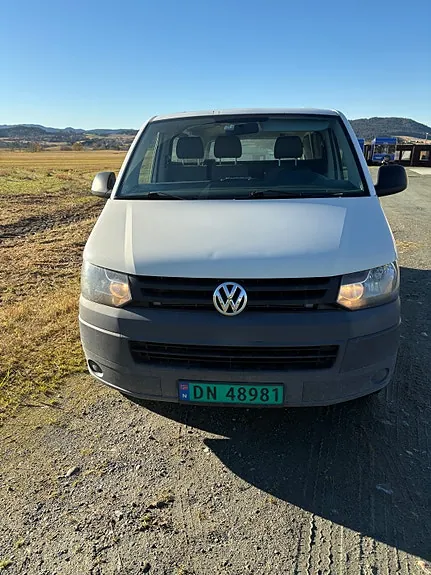 Volkswagen Transporter 2011 photo 2