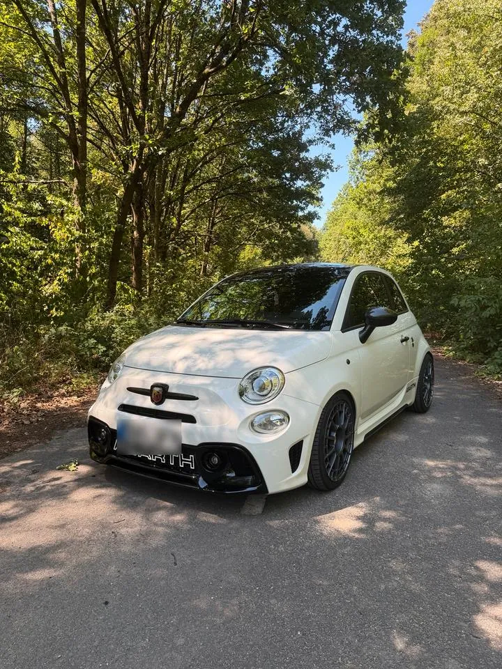 Abarth 595 Competizione