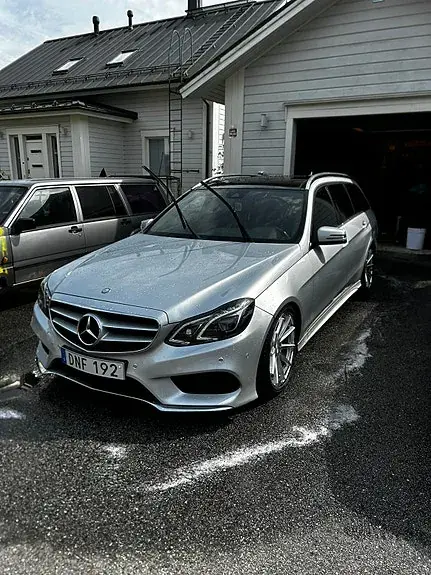 Mercedes-Benz E 250