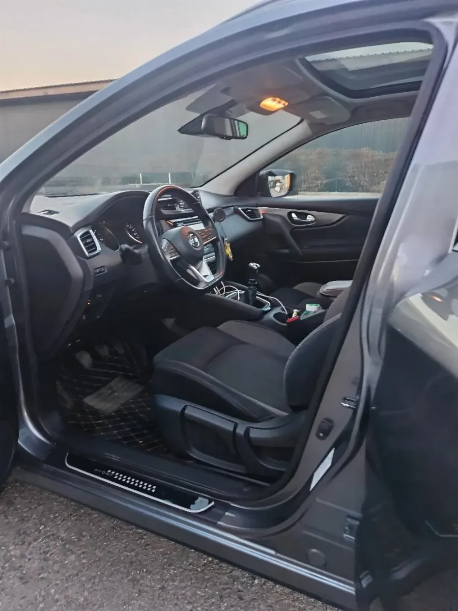 Nissan Qashqai 2017 photo 2