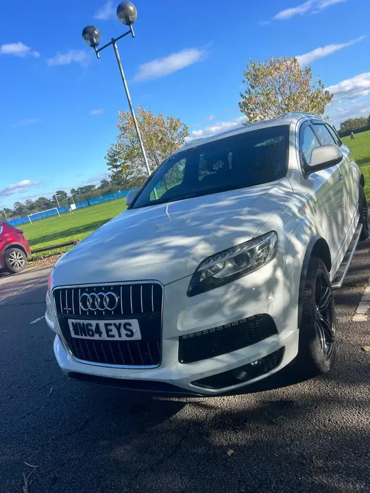Audi Q7 2014 photo 5