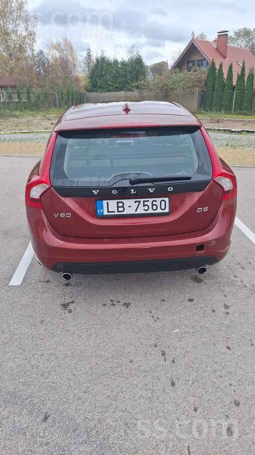 Volvo V60 2011 photo 3