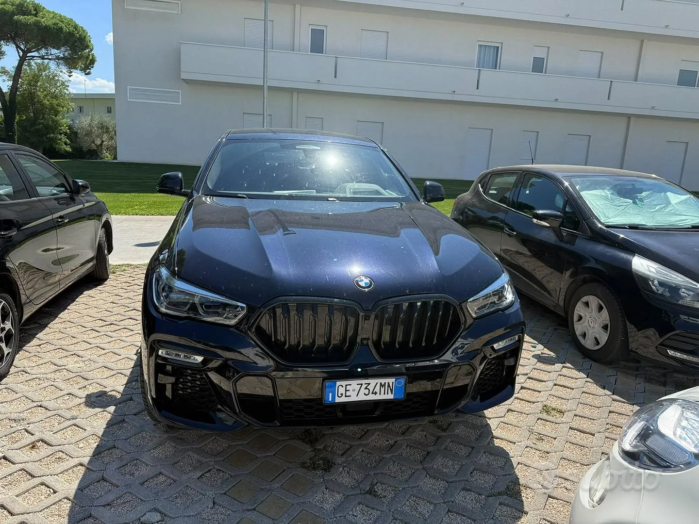 BMW X6 2021 photo 2