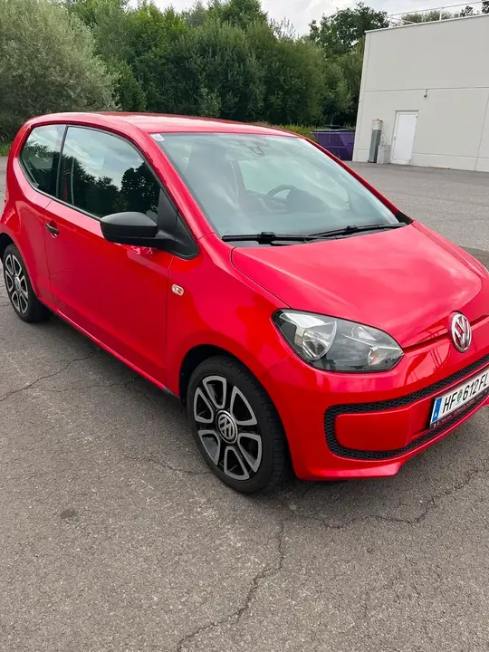 Volkswagen Up 2012 photo 3