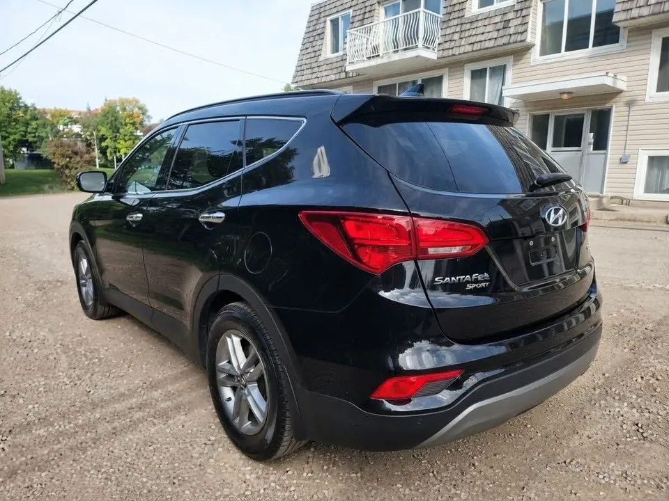 Hyundai Santa Fe 2018 photo 3