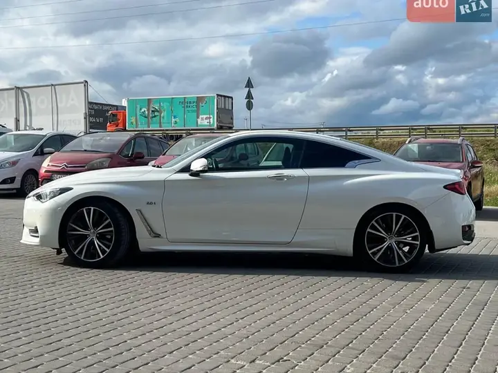 Infiniti Q60 2021 photo 5
