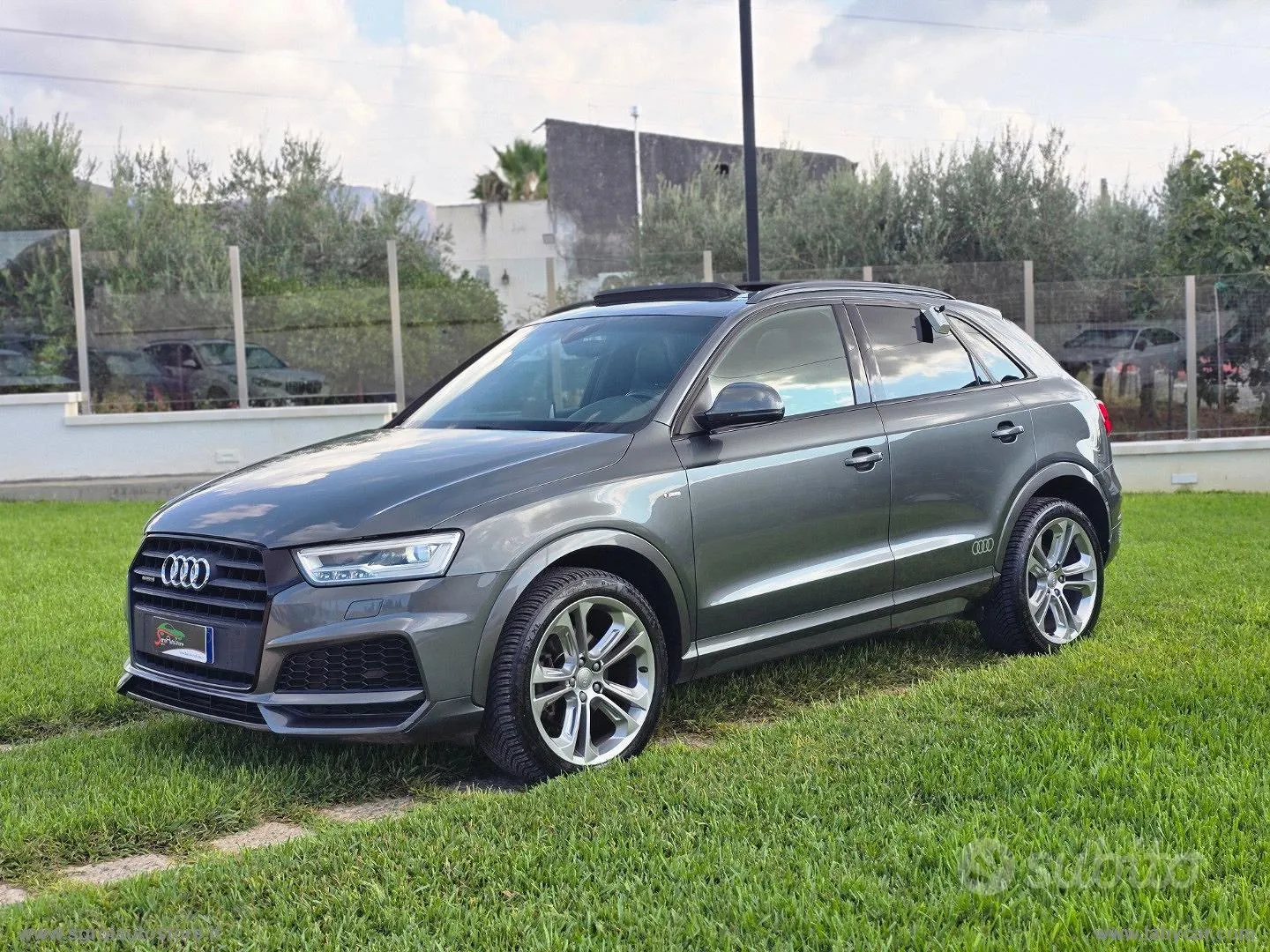 Audi Q3 2017 photo 3