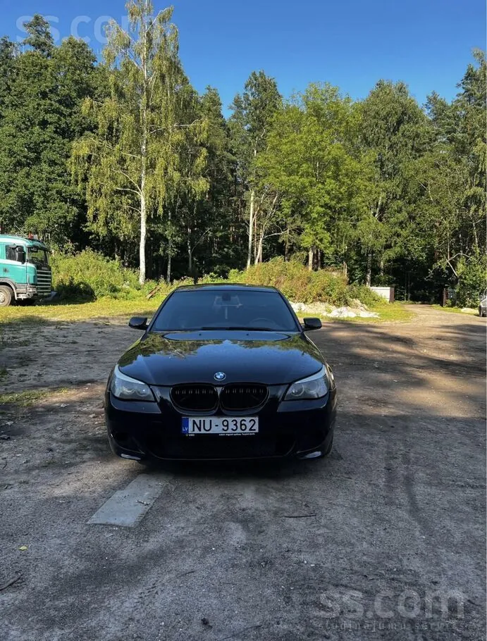 BMW 525