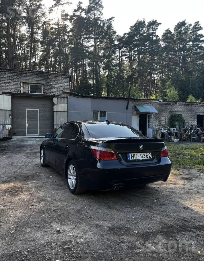 BMW 525 2004 photo 3