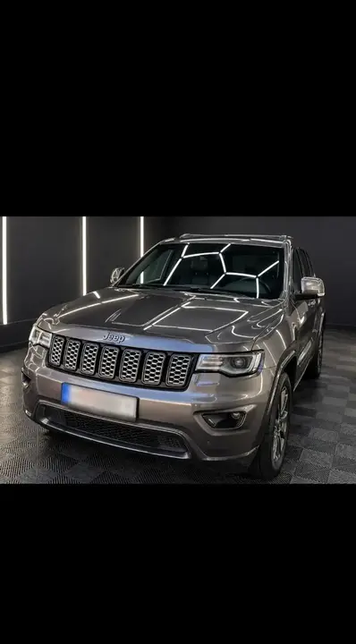 Jeep Grand Cherokee 2017 photo 2