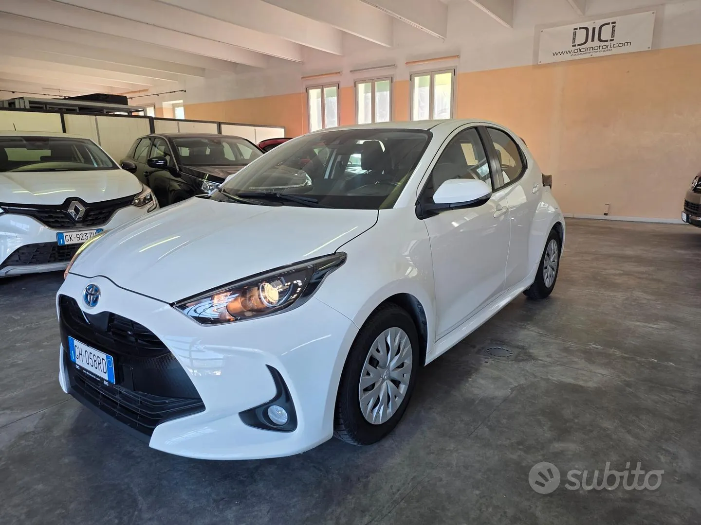 Toyota Yaris 2021 photo 3