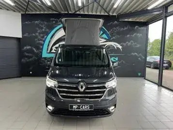 Renault Trafic 2023 photo 2