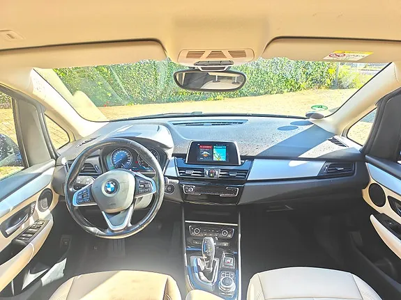 BMW 218I 2021 photo 4