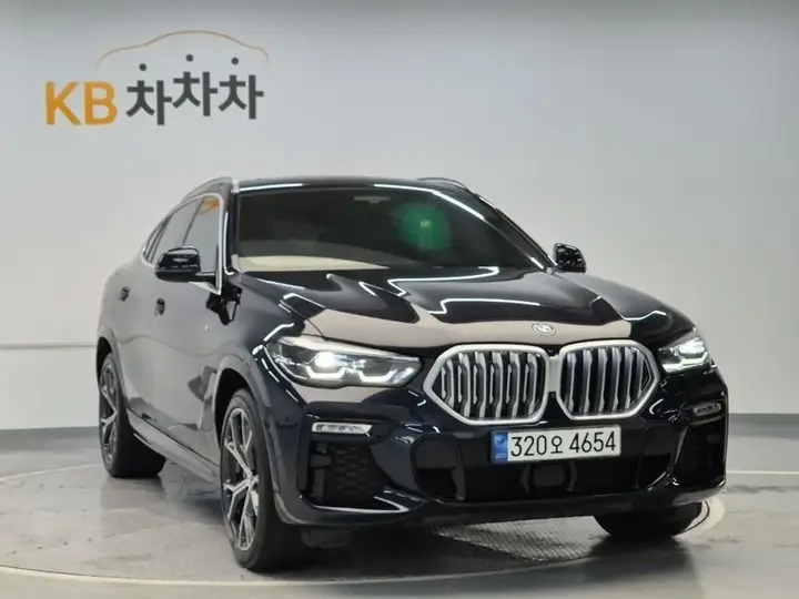 BMW X6 2021 photo 4