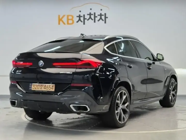 BMW X6 2021 photo 3