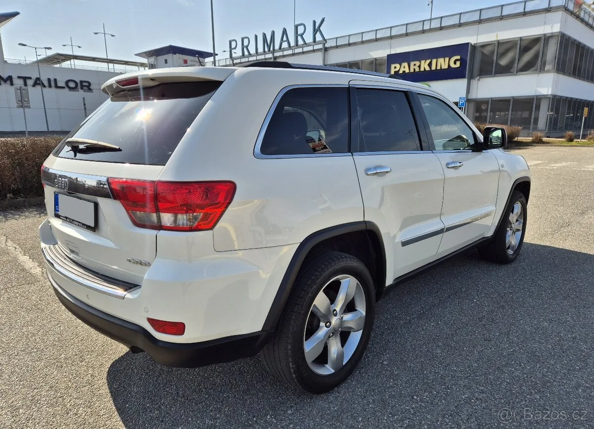 Jeep Grand Cherokee 2011 photo 4