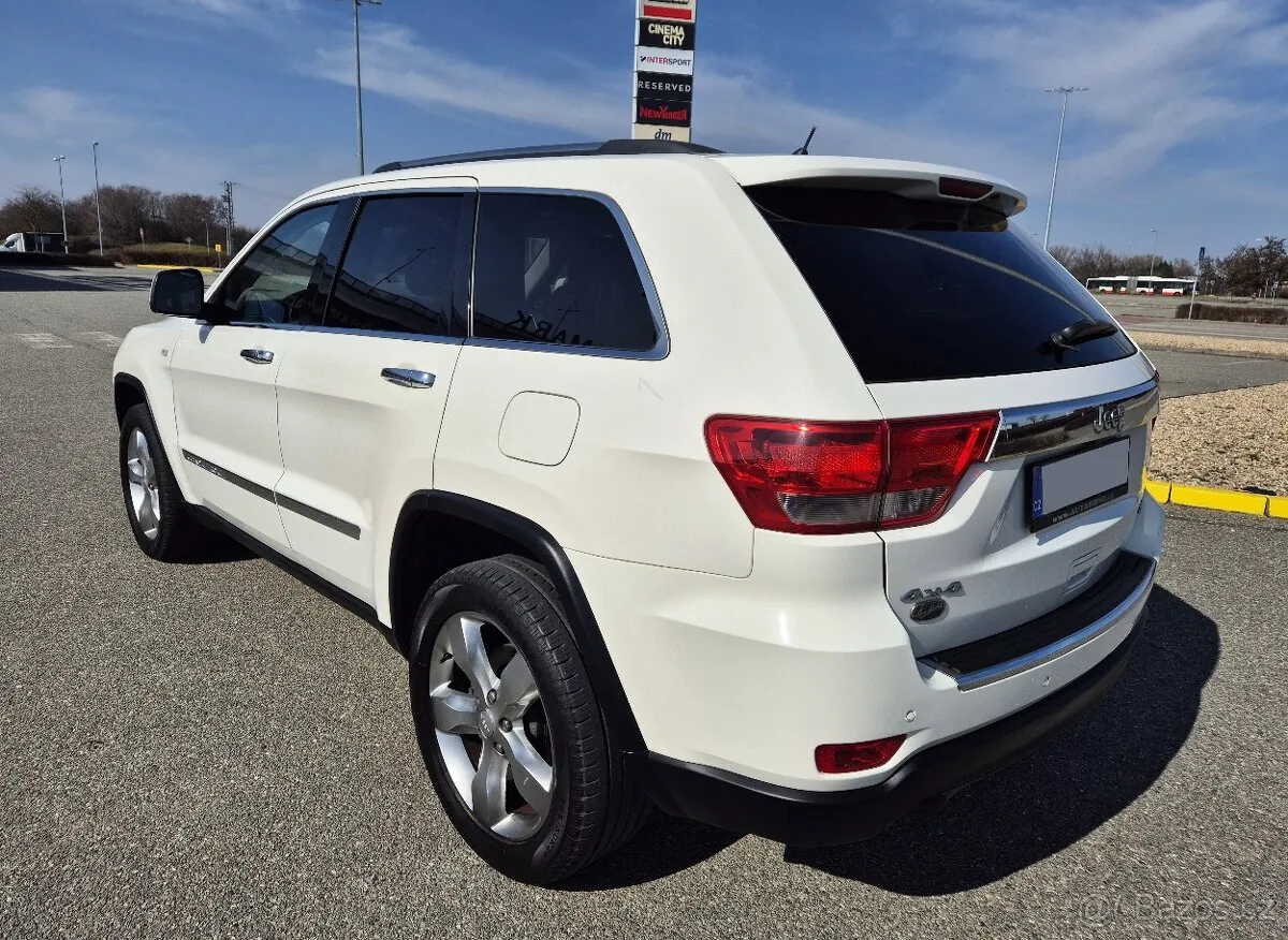 Jeep Grand Cherokee 2011 photo 5