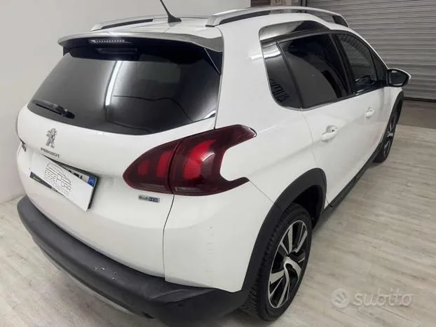 Peugeot 2008 2016 photo 3